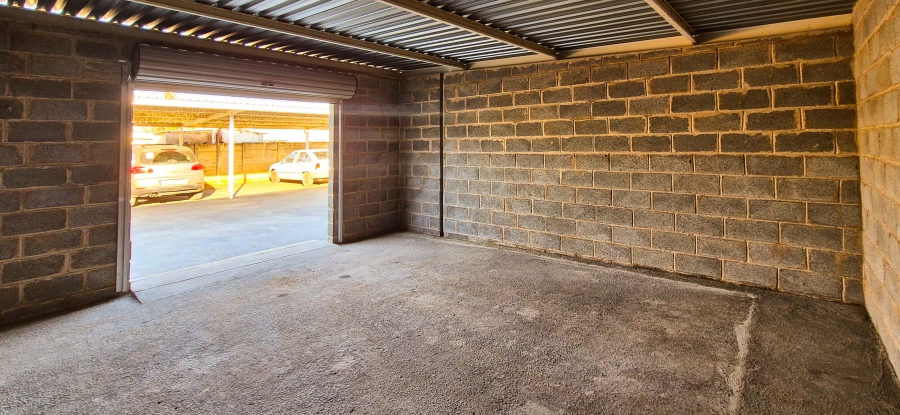 To Let Commercial Property for Rent in Queenstown Central Eastern Cape